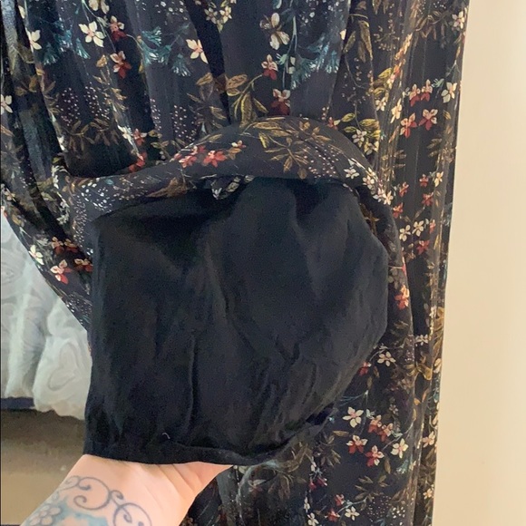 Off the shoulder BoHo dress with double leg slit - Picture 5 of 8